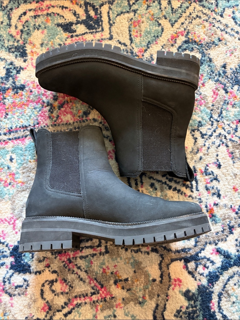 Toms Black Bennet chelsea Ankle Boots